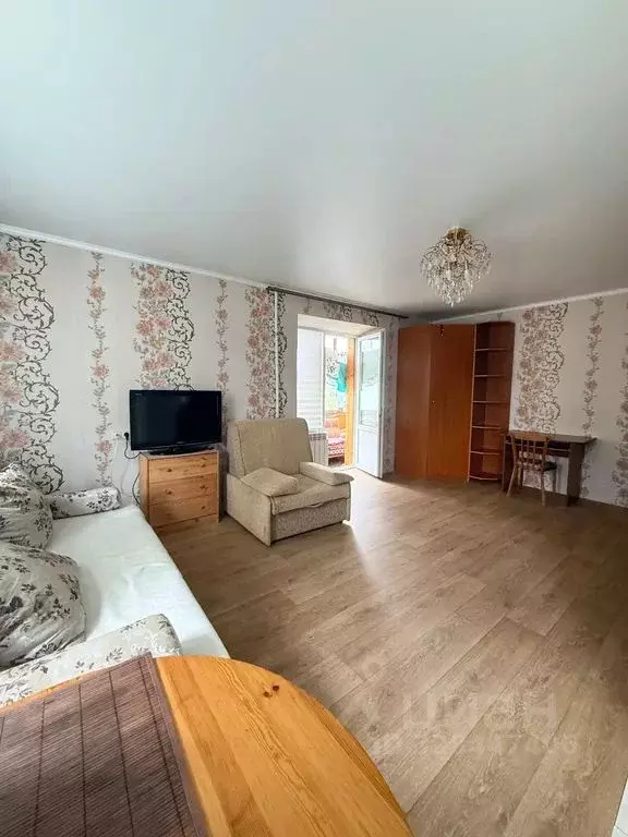 1-к кв. Татарстан, Казань ул. Хади Такташа, 101 (33.0 м) - Фото 1