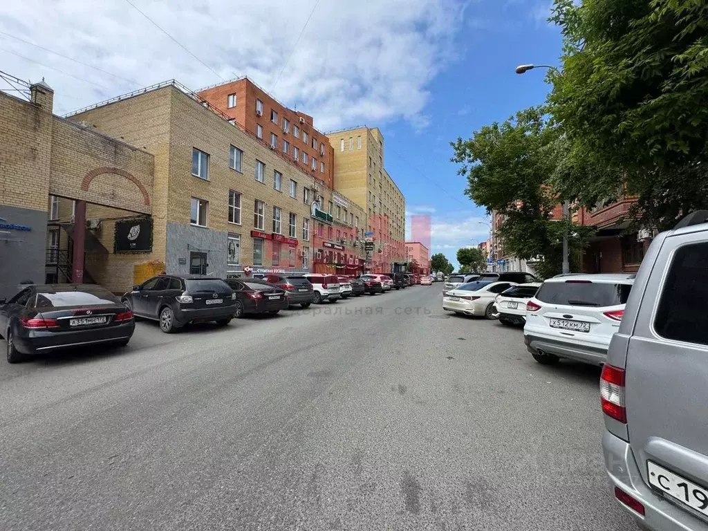 Офис в Тюменская область, Тюмень ул. Володарского, 14 (256 м) - Фото 0