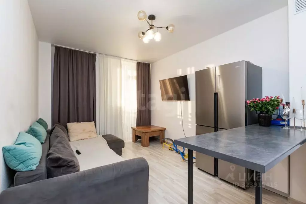 2-к кв. Свердловская область, Екатеринбург ул. Софьи Перовской, 104 ... - Фото 1