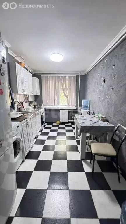 4-комнатная квартира: Якутск, Октябрьская улица, 26/3 (71.6 м) - Фото 1