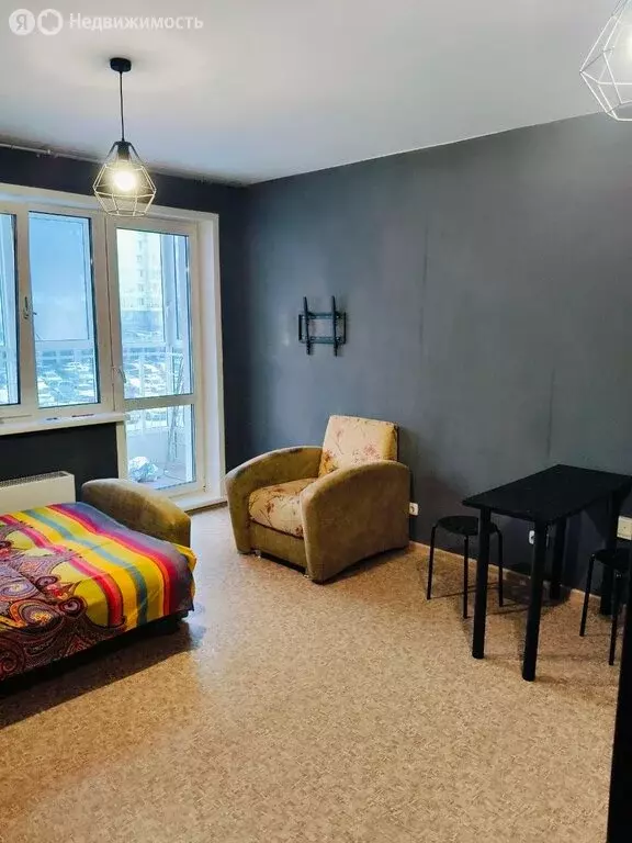Квартира-студия: Красноярск, улица Лесников, 25 (26 м) - Фото 2