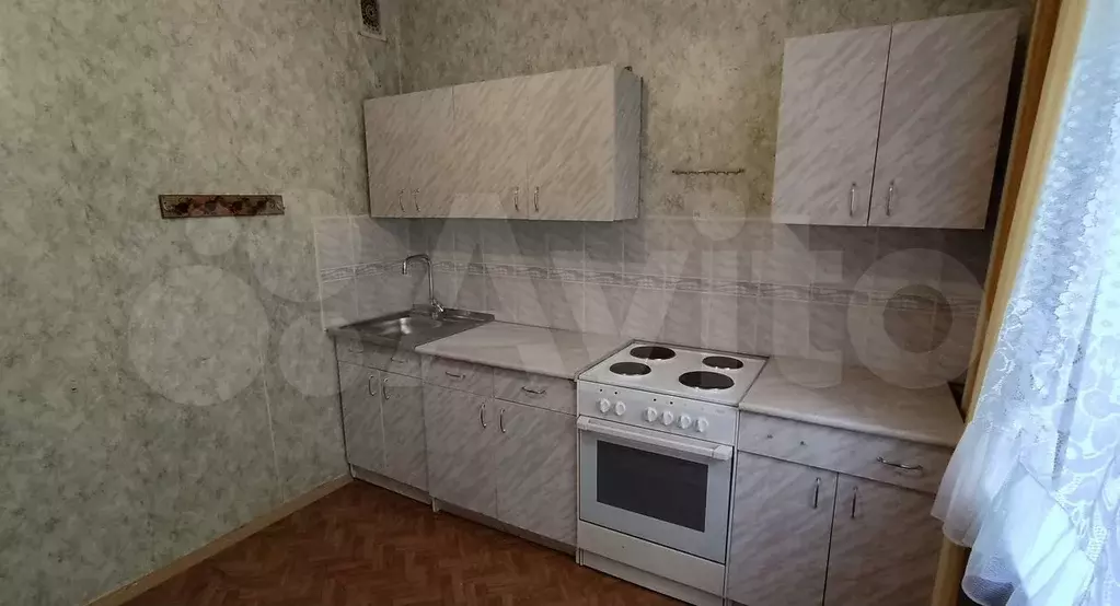 1-к. квартира, 38 м, 1/10 эт. - Фото 1