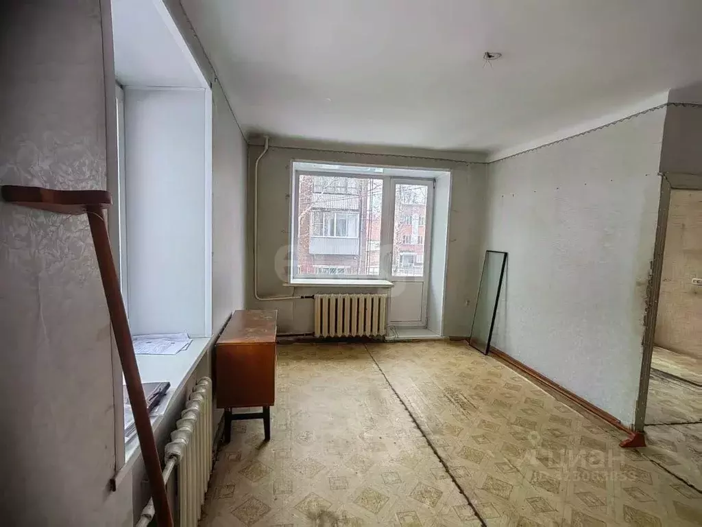 1-к кв. Кемеровская область, Прокопьевск просп. Гагарина, 33 (32.6 м) - Фото 0