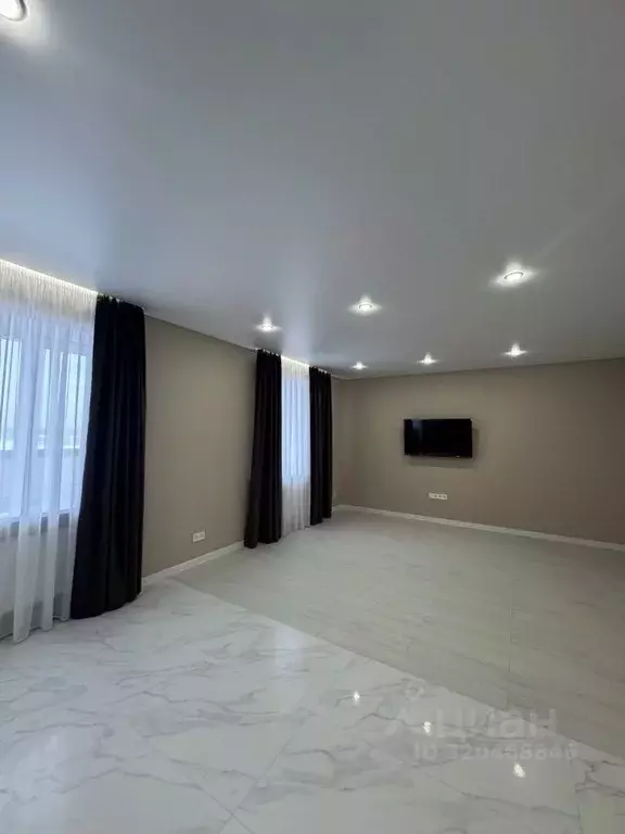 2-к кв. Коми, Сыктывкар ул. Папанина, 38/1 (56.6 м) - Фото 1