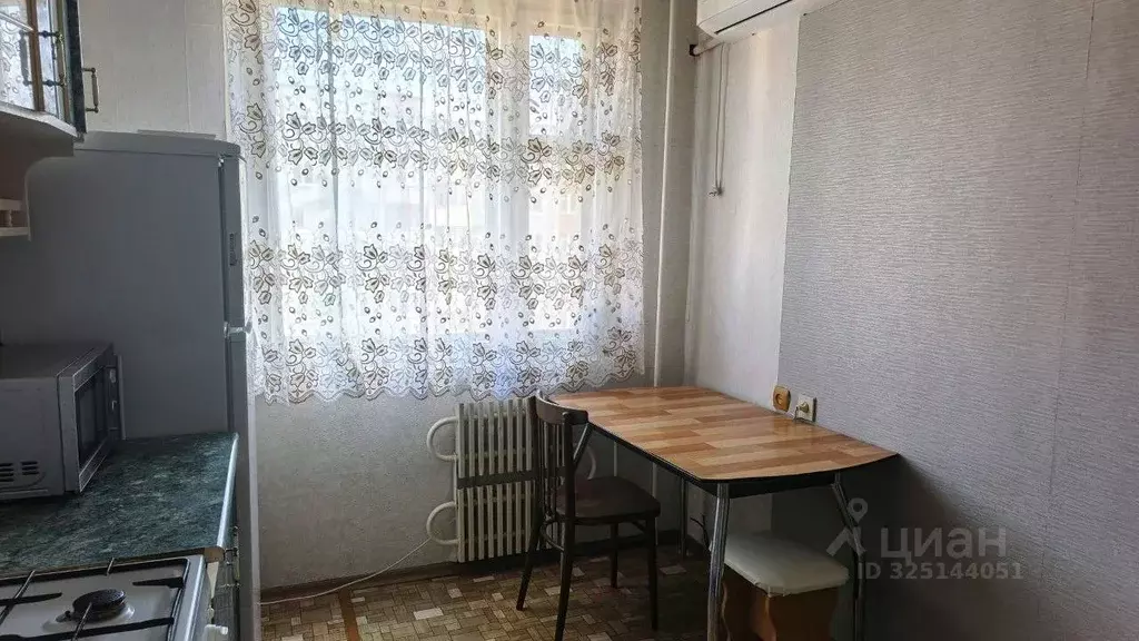 2-к кв. Волгоградская область, Волгоград ул. Рихарда Зорге, 54 (52.6 ... - Фото 1