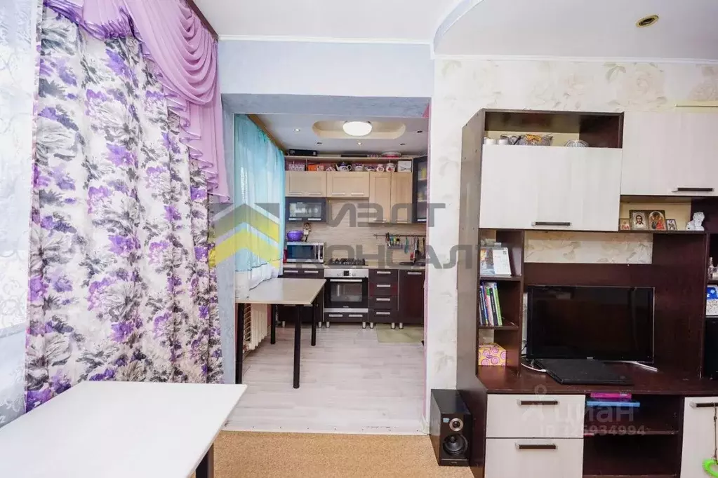 2-к кв. Омская область, Омск ул. Труда, 7 (44.4 м) - Фото 1