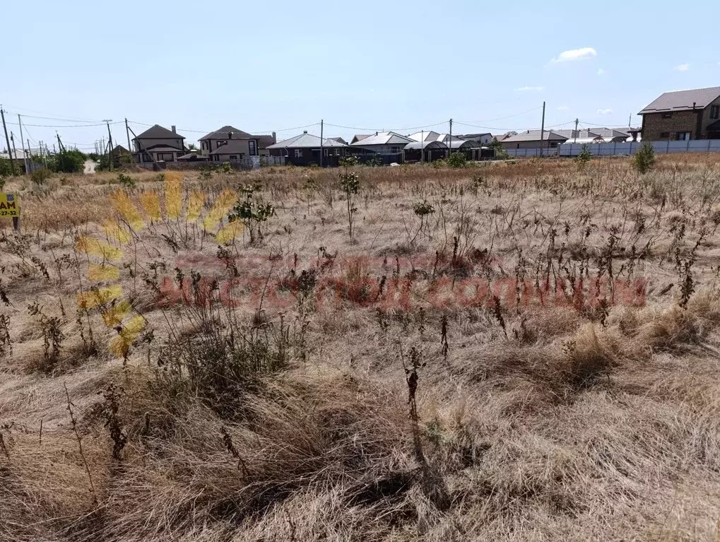 Участок в Краснодарский край, Ейское городское поселение, пос. ... - Фото 1