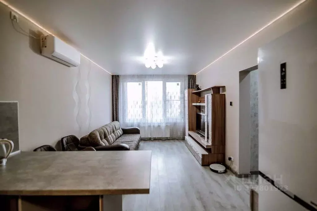 2-к кв. Сахалинская область, Южно-Сахалинск ул. Алексея Максимовича ... - Фото 1