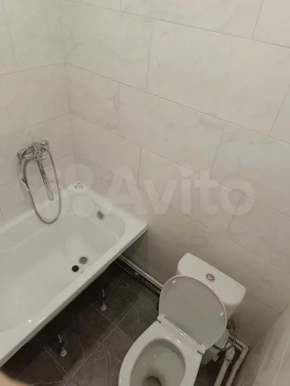 Комната 15 м в 1-к., 6/9 эт. - Фото 1