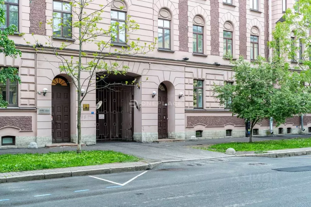 Помещение свободного назначения в Санкт-Петербург 11-я Васильевского ... - Фото 1
