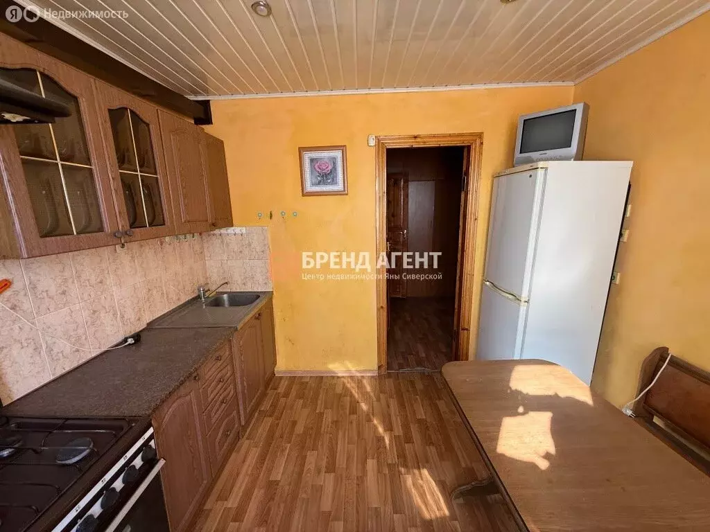 2-комнатная квартира: Белгород, улица Есенина, 24 (51 м) - Фото 2
