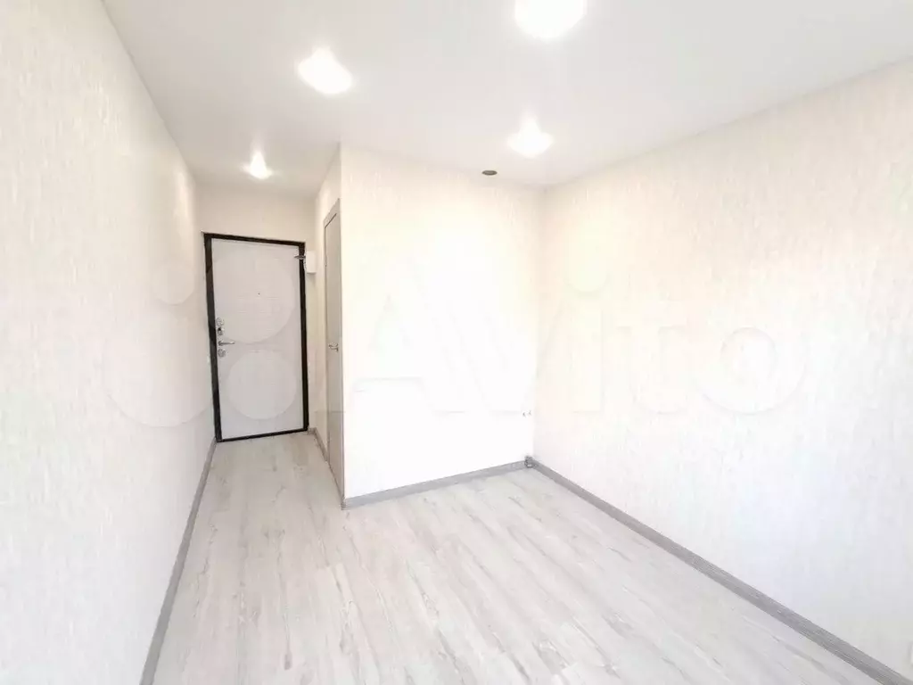 Апартаменты-студия, 10 м, 4/4 эт. - Фото 0