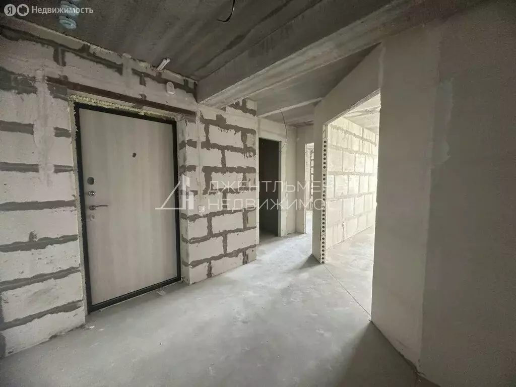 3-комнатная квартира: Пенза, улица Генерала Глазунова, 6 (80 м) - Фото 2