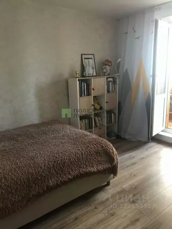 3-к кв. Белгородская область, Белгород ул. Есенина, 12 (71.2 м) - Фото 2