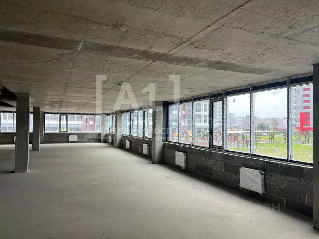 Торговая площадь в Челябинская область, Челябинск наб. Героя России ... - Фото 2