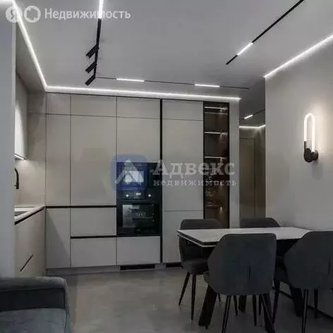 2-комнатная квартира: Тюмень, улица 50 лет Октября, 57Бк2 (73 м) - Фото 2