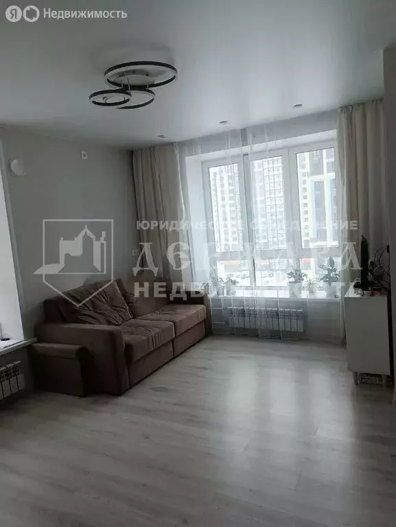 2-комнатная квартира: Кемерово, бульвар Строителей, 60 (45.7 м) - Фото 1
