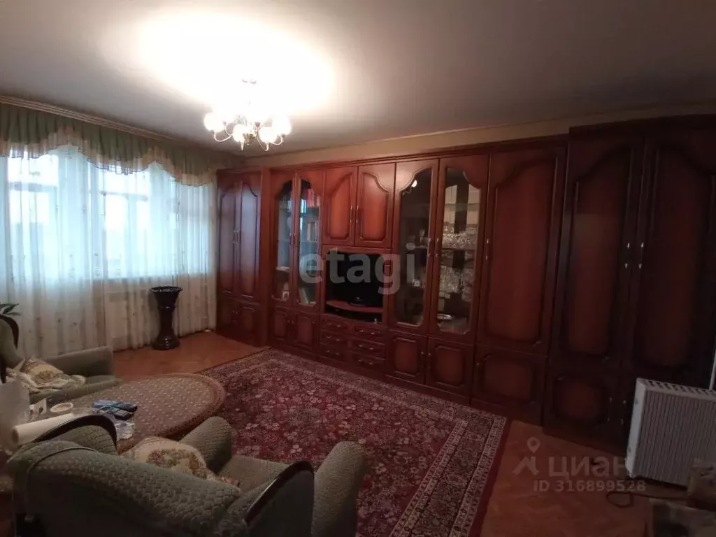2-к кв. Владимирская область, Ковров ул. Маяковского, 2 (56.0 м) - Фото 0