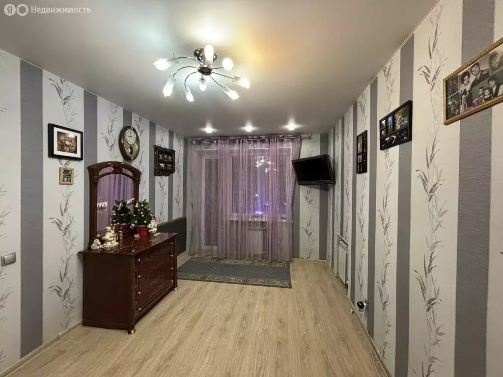 3-комнатная квартира: Мурманск, проспект Ленина, 23 (61.6 м) - Фото 1