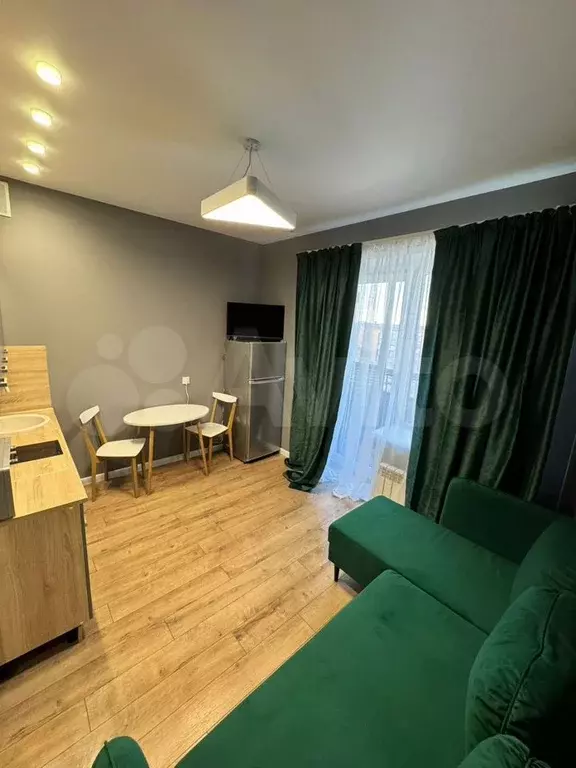 1-к. квартира, 40 м, 2/15 эт. - Фото 0