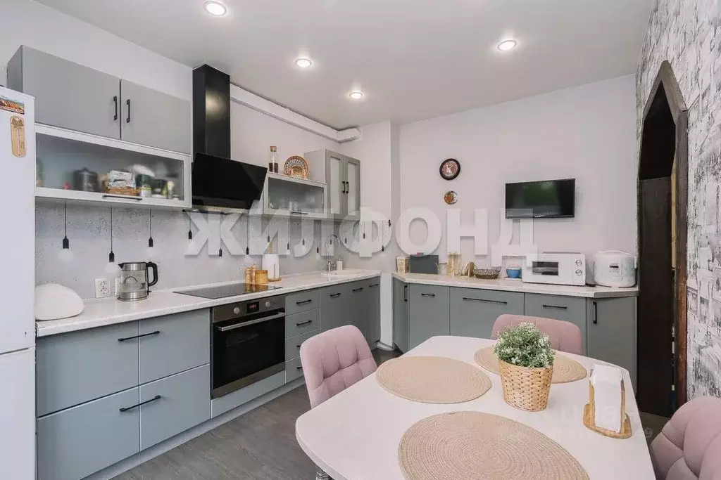Квартира, 3 комнаты, 66.59 м - Фото 0