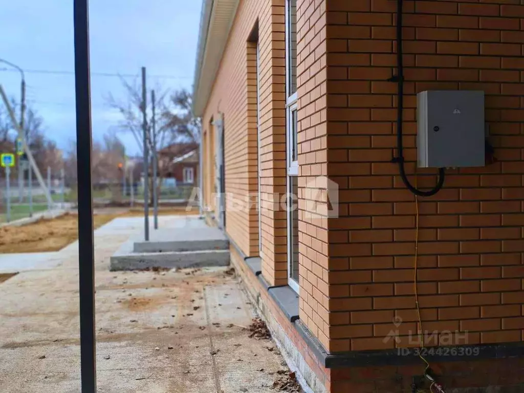 Дом в Ростовская область, Волгодонск Вокзальный пер. (151 м) - Фото 1