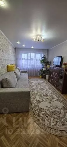 3-к кв. Челябинская область, Челябинск Шуменская ул., 18 (65.0 м) - Фото 0