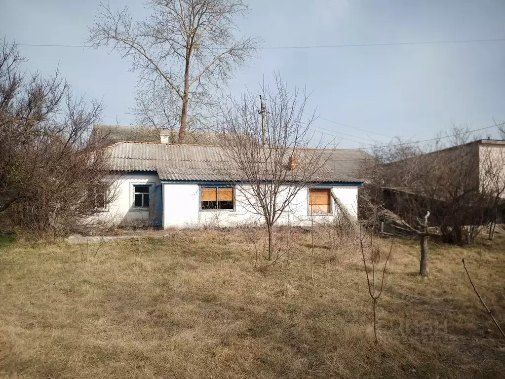 Дом в Крым, Феодосия муниципальный округ, с. Насыпное ул. Октябрьская, ... - Фото 1