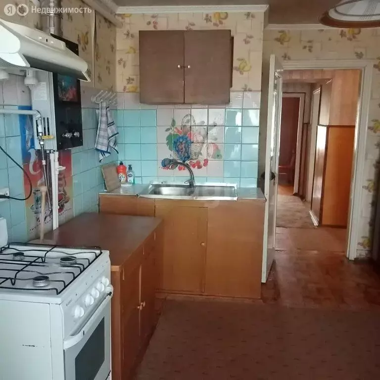 3-комнатная квартира: Морозовск, улица Руднева, 96 (66 м) - Фото 2