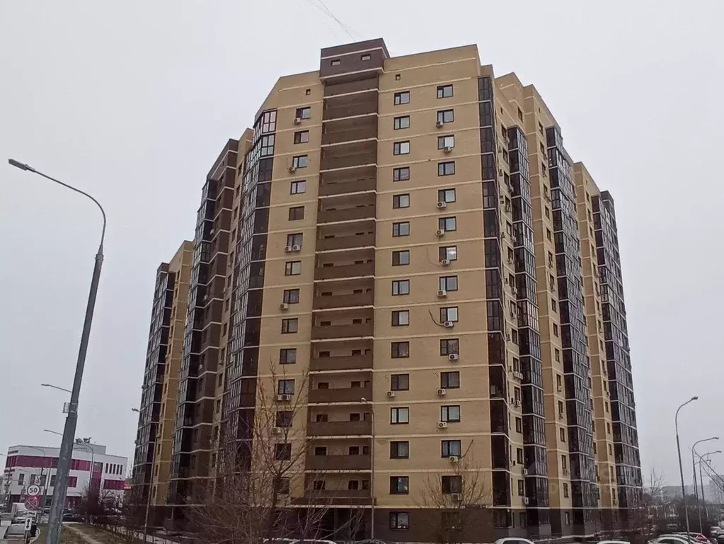 1-к кв. Москва пос. Коммунарка, ул. Сосенский Стан, 10 (47.4 м) - Фото 1