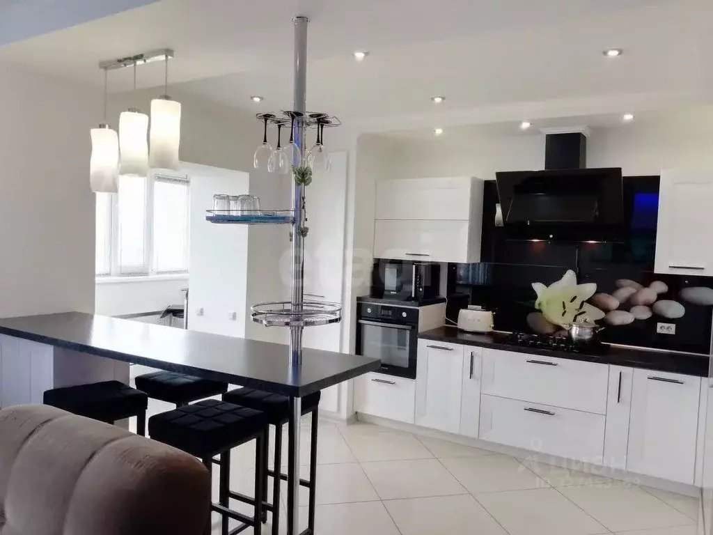 3-к кв. Брянская область, Брянск ул. Костычева, 23 (155.4 м) - Фото 2