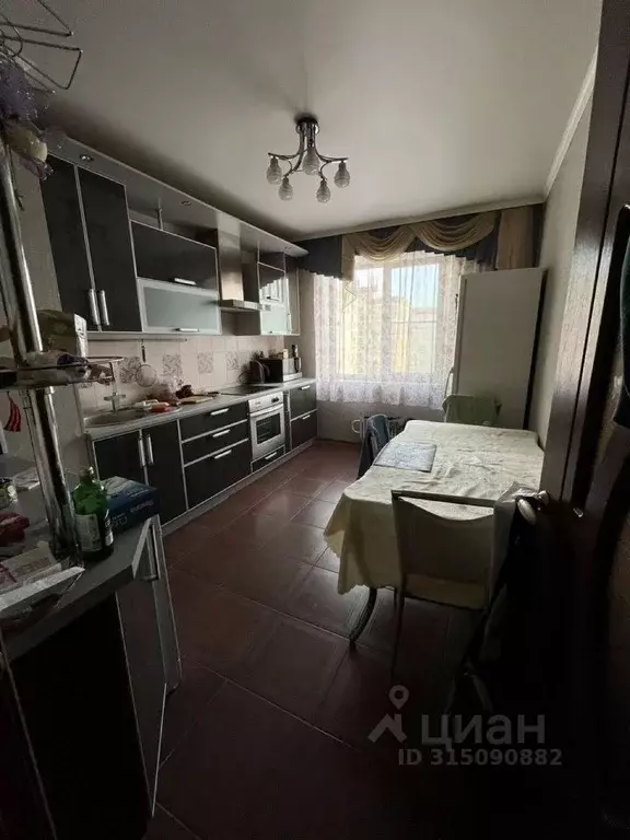 3-к кв. Белгородская область, Старый Оскол Лесной мкр, 10 (64.0 м) - Фото 0