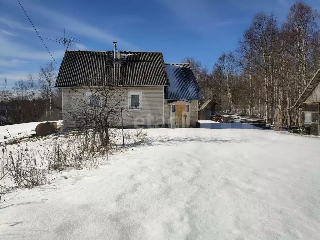 Дом в Карелия, Пряжинский район, с. Святозеро Олонецкая ул. (100 м) - Фото 1