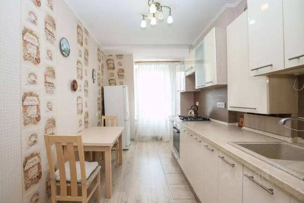 2-к кв. Калининградская область, Калининград Артиллерийская ул., 58 ... - Фото 0