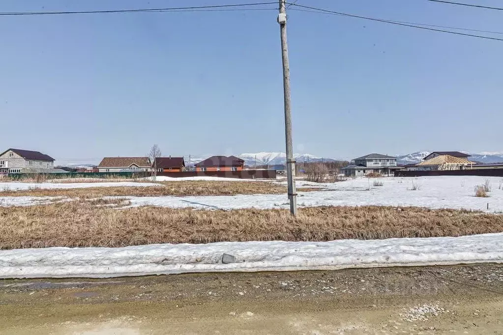 Участок в Сахалинская область, Южно-Сахалинск городской округ, с. ... - Фото 2