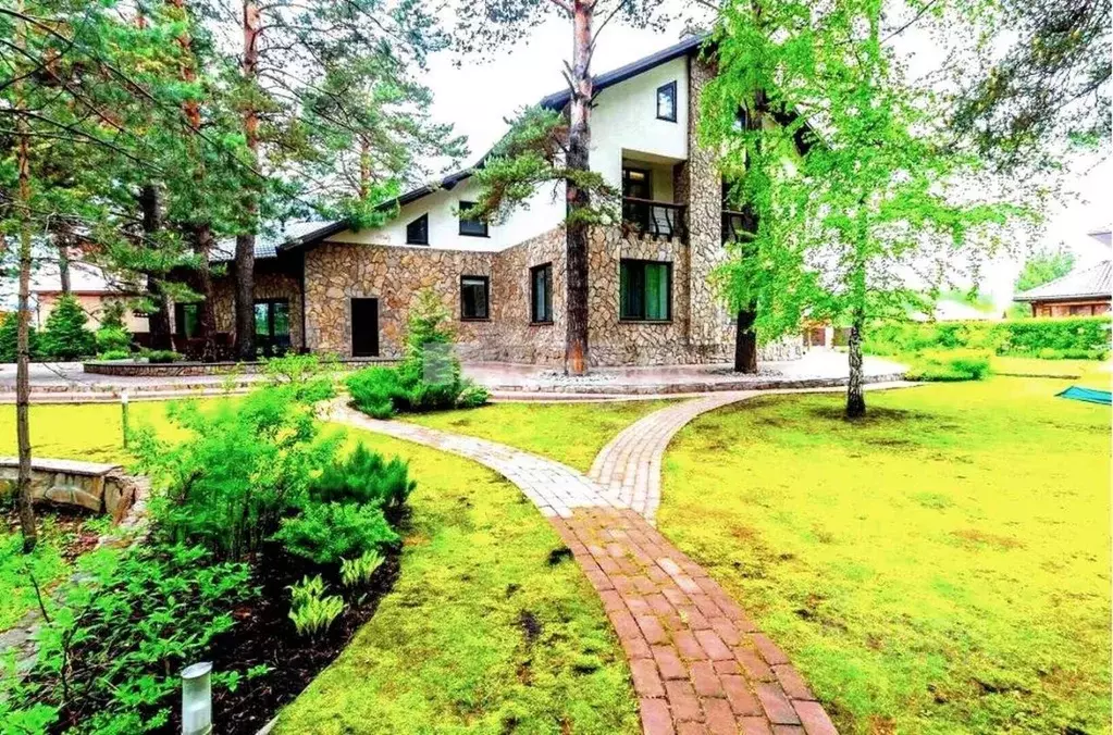 Дом в Новосибирская область, Новосибирск 1-я Каштановая ул., 1/1 (300 ... - Фото 2