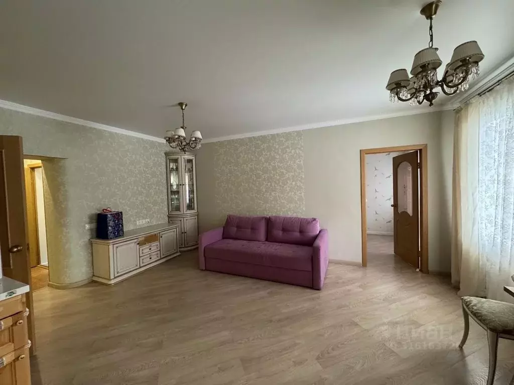 3-к кв. Омская область, Омск 6-й мкр, бул. Зеленый, 11 (78.0 м) - Фото 1