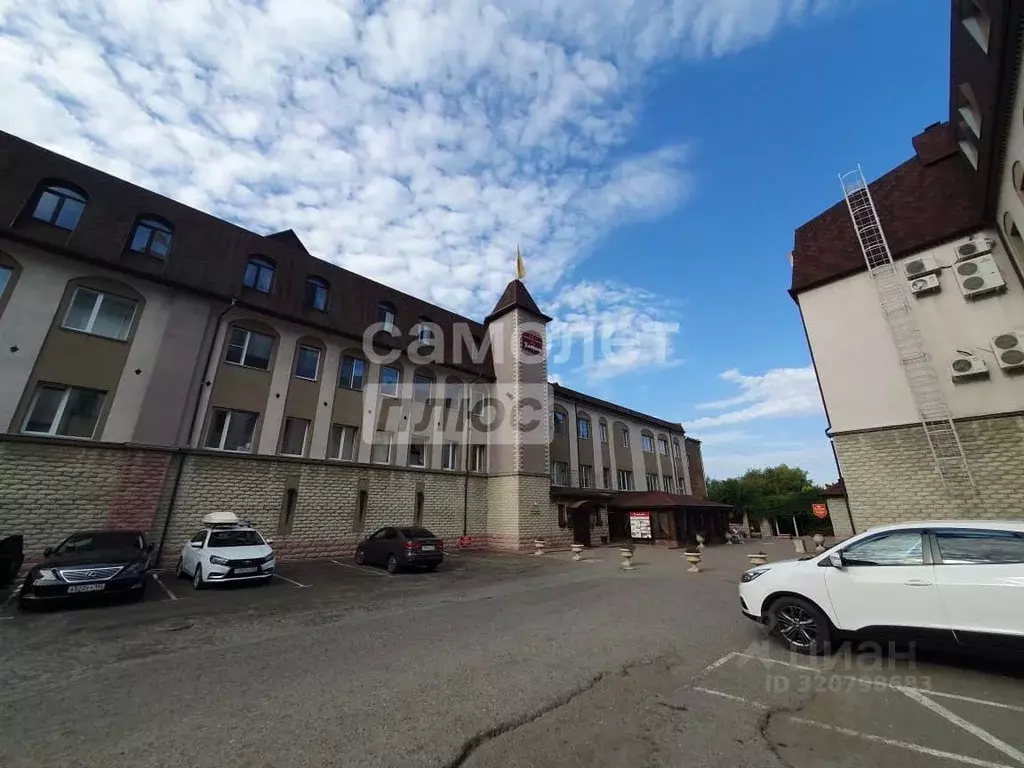 Помещение свободного назначения в Омская область, Омск ул. Красный ... - Фото 2