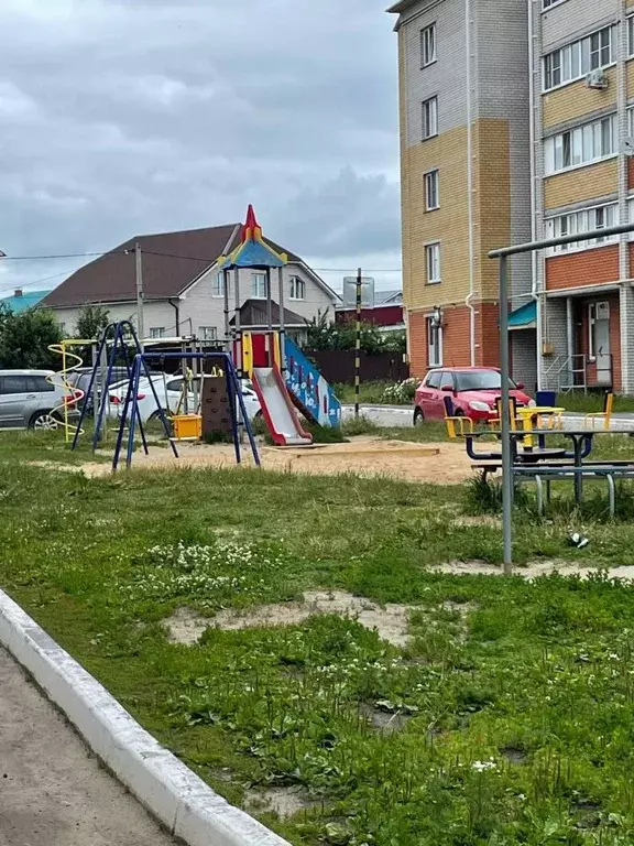 1-к кв. Чувашия, Канаш ул. Машиностроителей, 41 (33.9 м) - Фото 0