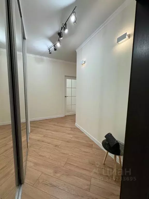 3-к кв. Омская область, Омск ул. Перелета, 28 (62.5 м) - Фото 2