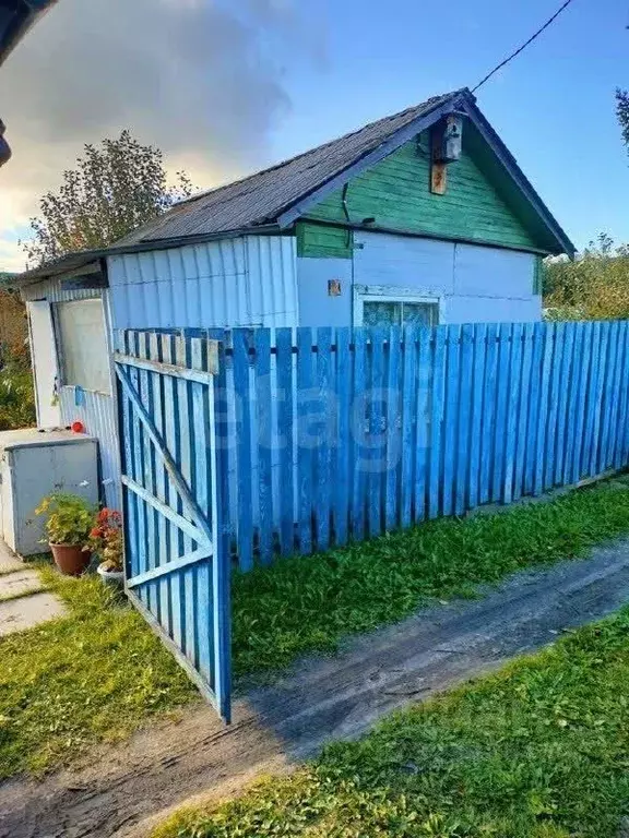 Дом в Тюменская область, Тюмень Плодовое СНТ, ул. Малиновая (20 м) - Фото 1