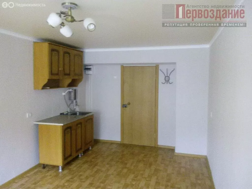 1к в -комнатной квартире (18.2 м) - Фото 0