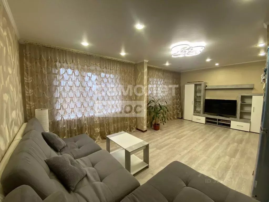 3-к кв. Курская область, Железногорск Заводской проезд, 3 (86.8 м) - Фото 1