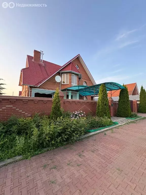 Дом в посёлок Луначарский, улица Автостроителей, 2 (609 м) - Фото 1