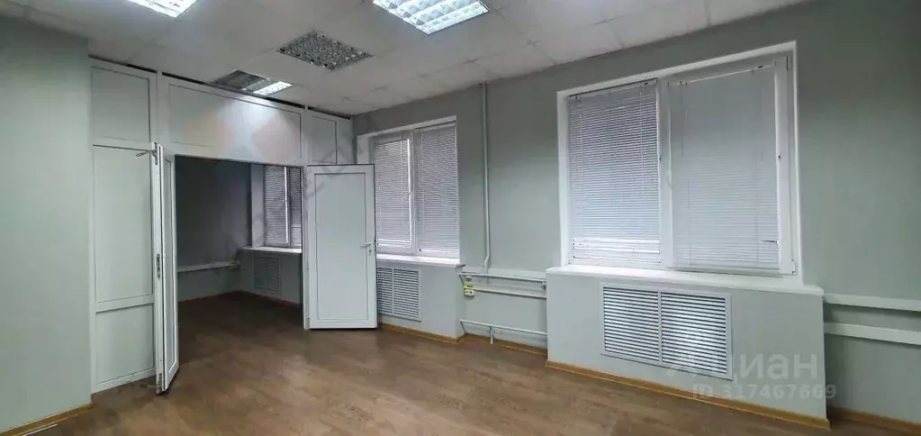 Офис в Краснодарский край, Краснодар ул. Имени Дзержинского, 40А (50 ... - Фото 0