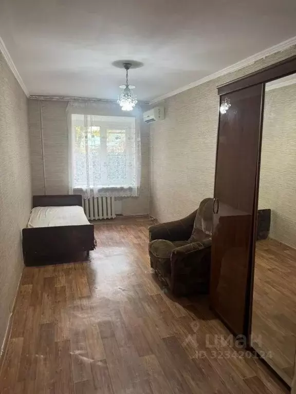 3-к кв. Ставропольский край, Минеральные Воды Заводская ул., 32 (60.0 ... - Фото 0