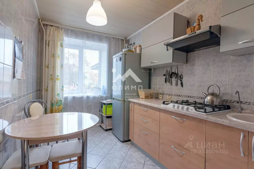 4-к кв. Вологодская область, Вологда Молочное пгт, ул. Мира, 9 (81.6 ... - Фото 1