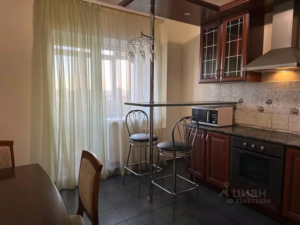 2-к кв. Пермский край, Пермь ул. Плеханова, 2 (67.5 м) - Фото 1