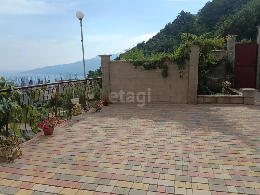 Дом в Крым, Ялта муниципальный округ, Никита пгт ул. Кедровая, 41 (292 ... - Фото 2