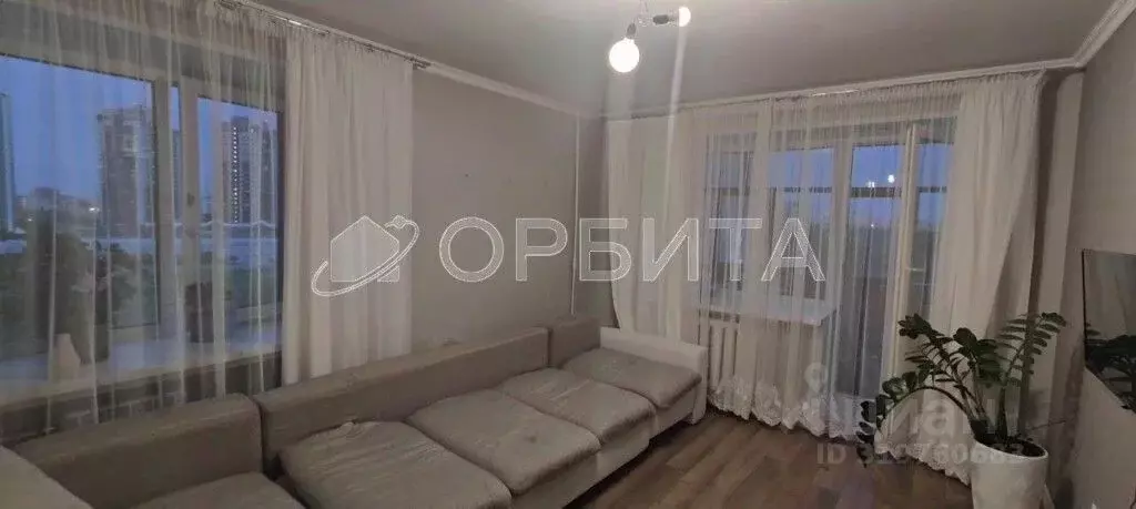 2-к кв. Тюменская область, Тюмень Первомайская ул., 60 (47.3 м) - Фото 2